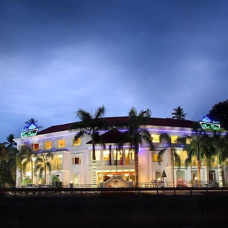 Hotel Port Palace Kovalam Dış mekan fotoğraf