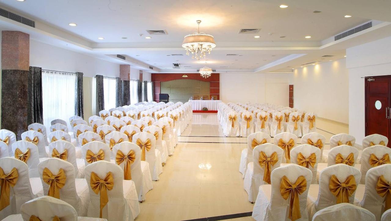 Hotel Port Palace Kovalam Dış mekan fotoğraf