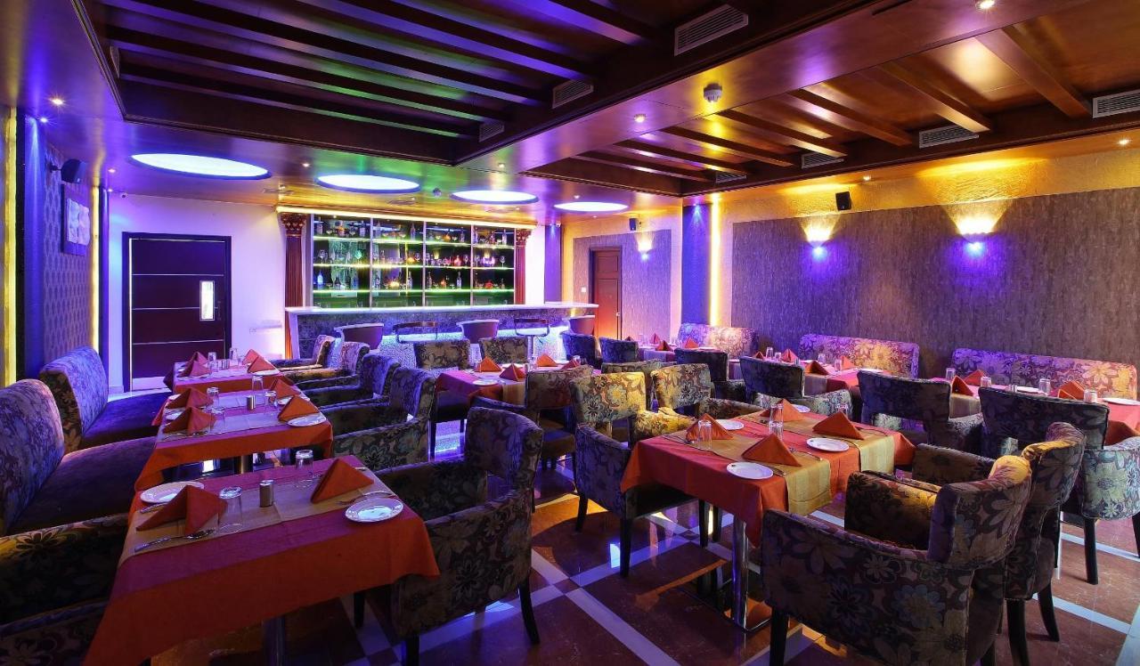 Hotel Port Palace Kovalam Dış mekan fotoğraf